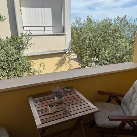 Appartamento Lanterna Puntamika Apt. Near