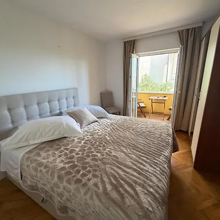 Lanterna Puntamika Apt. Near * Zadar