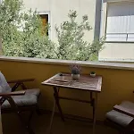 Lanterna Puntamika Apt. Near Apartament *