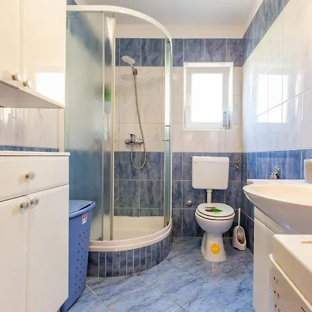 Apartment Lanterna Puntamika Apt. Near Zadar