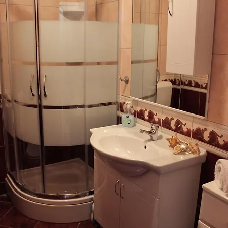 Lanterna Puntamika Apt. Near Zadar